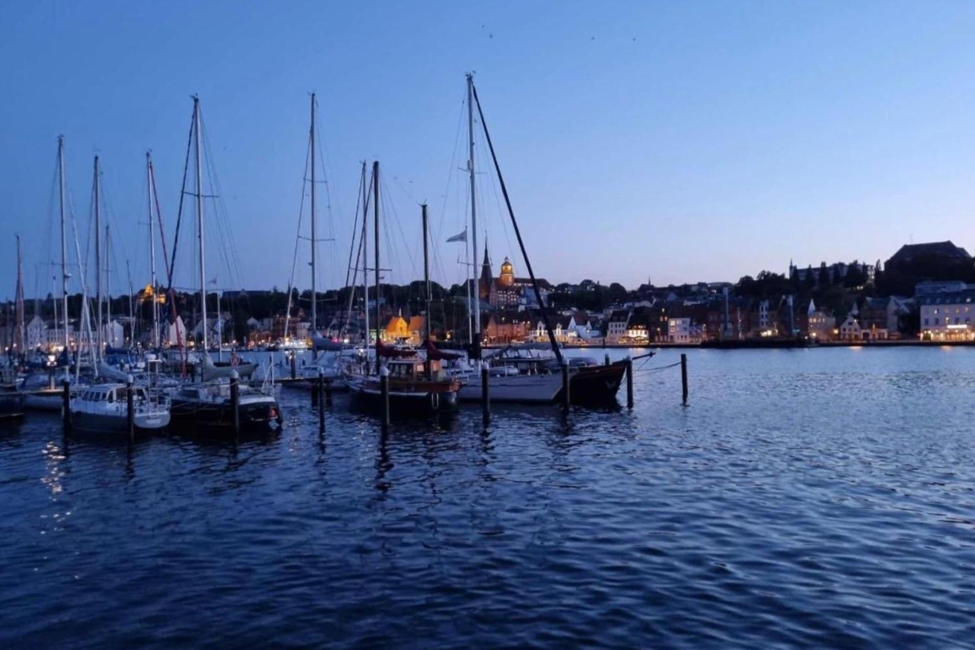 Kuestenliebe -Mit Traumhaftem Meerblick Und Balkon Flensburg Ngoại thất bức ảnh